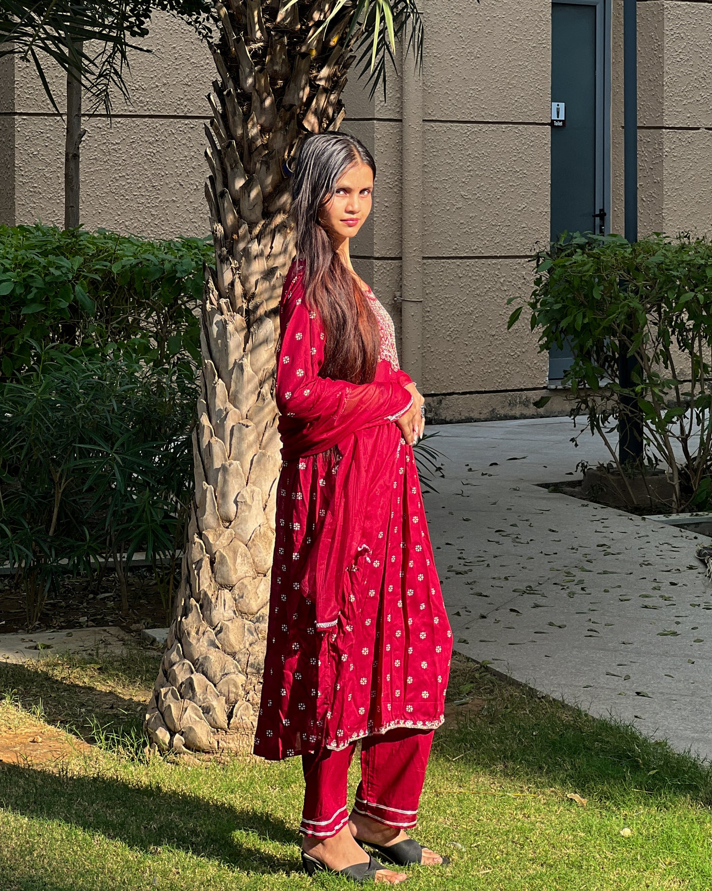 Maroon Embroidered Rayon Kurti Set with Chiffon Dupatta