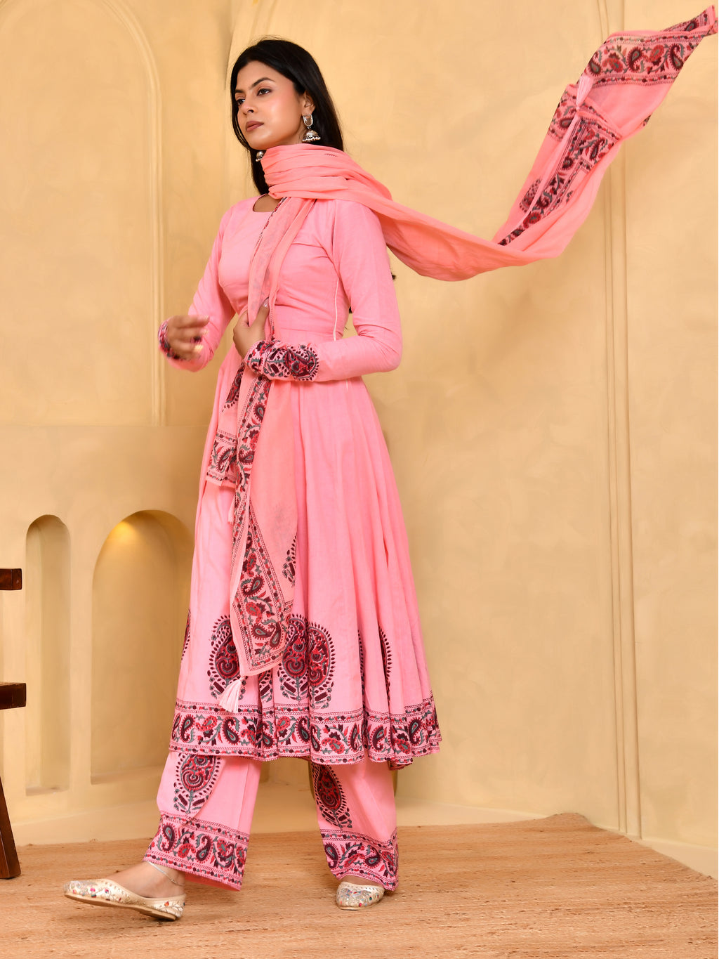Gul-e-Raana Festive Ensemble