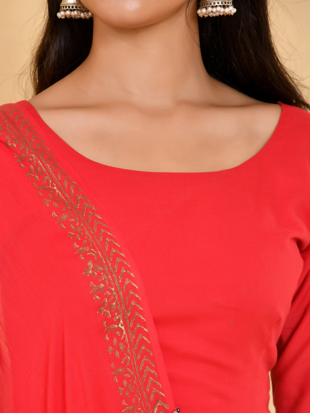 Surkh Noor Festive Ensemble