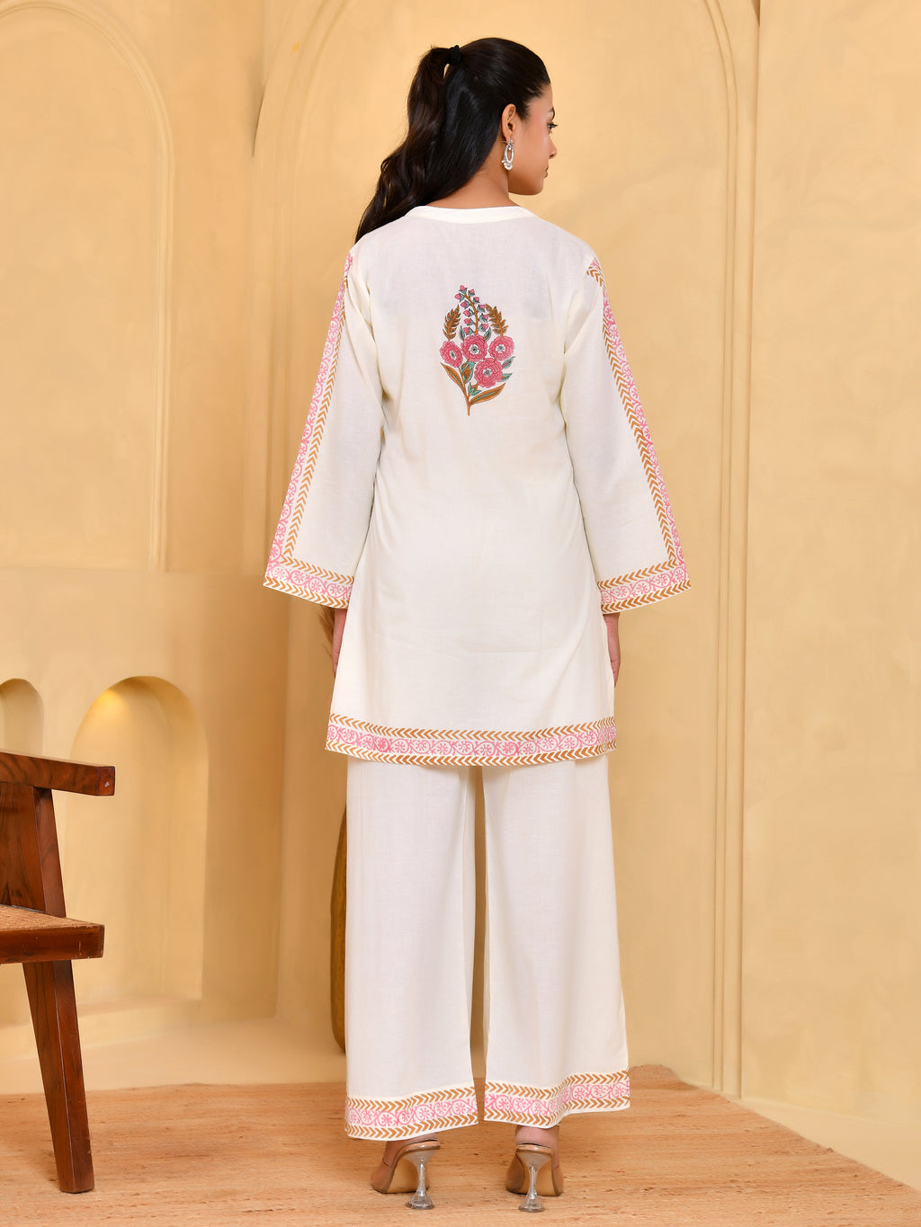 Gulnaar Ivory Cotton Set
