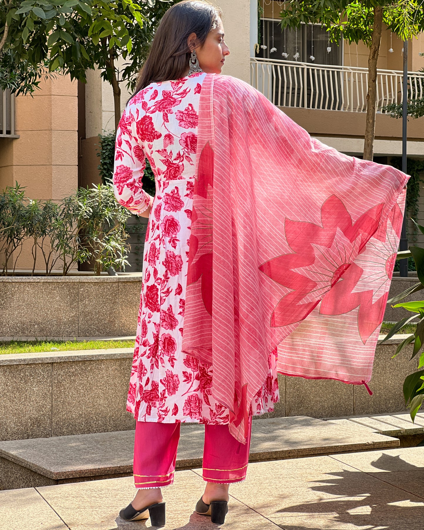 Pink Floral Rayon Kurti Set with Malmal Dupatta