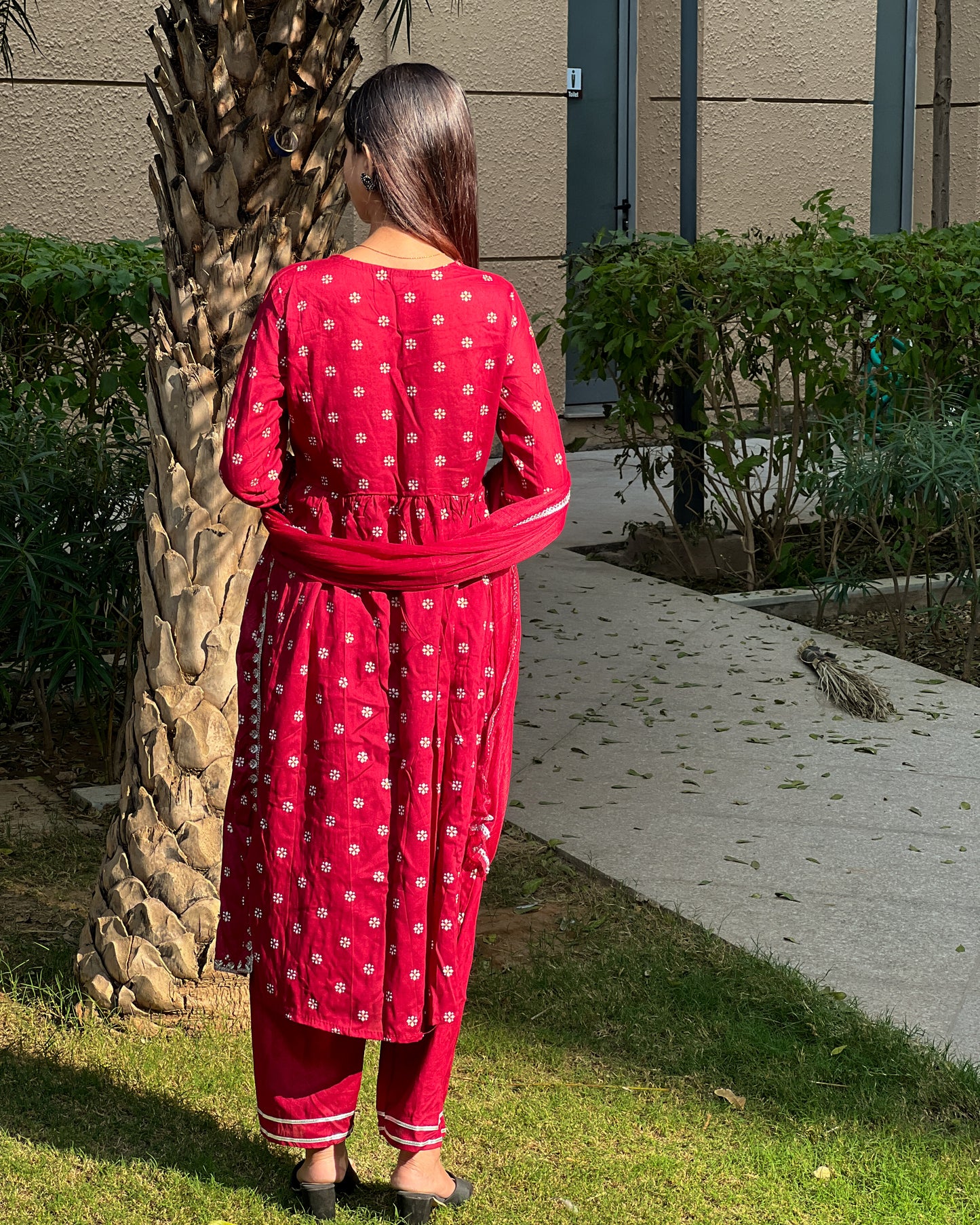 Maroon Embroidered Rayon Kurti Set with Chiffon Dupatta