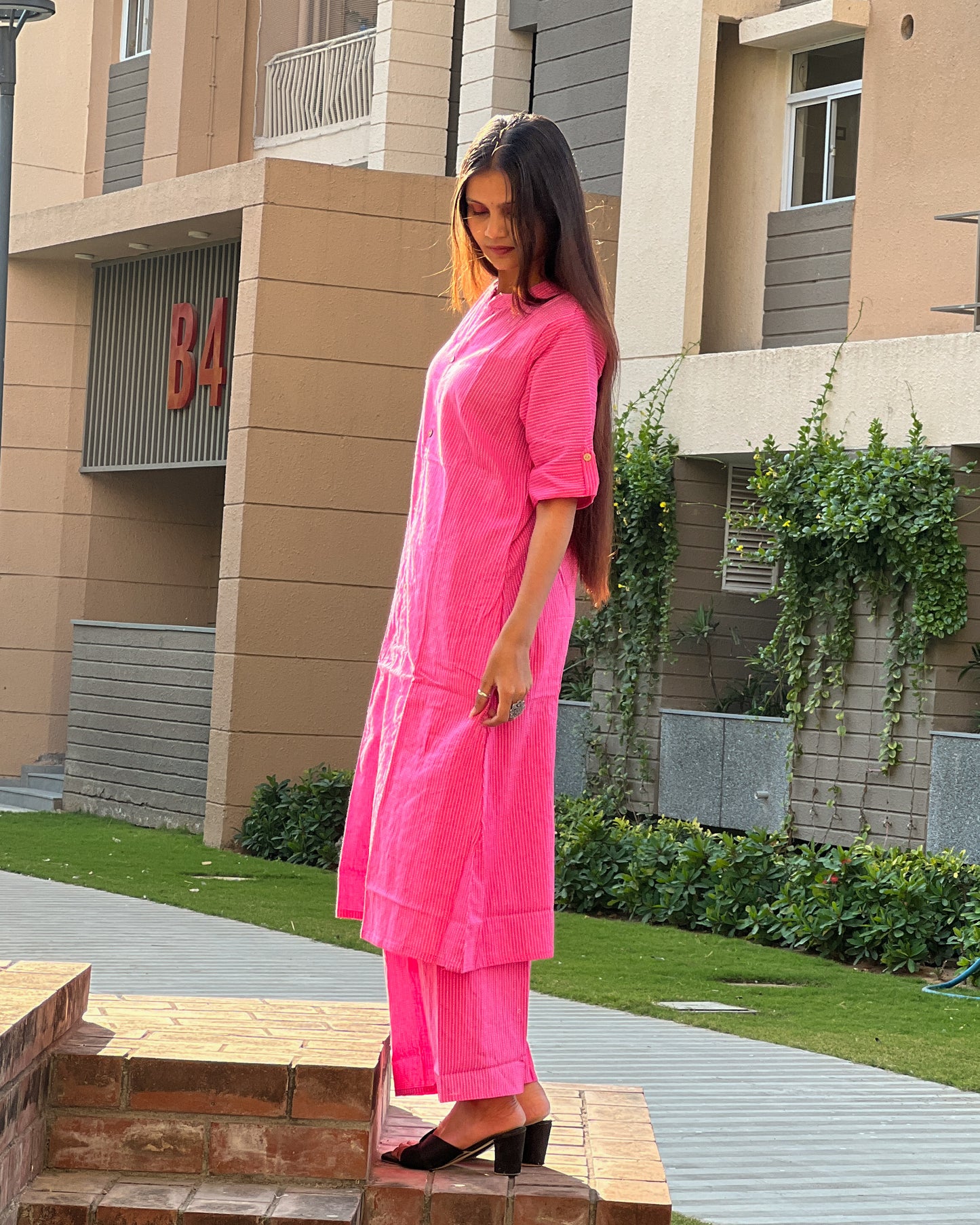 Rani Katha Cotton Solid Kurti Set with Straight Pants