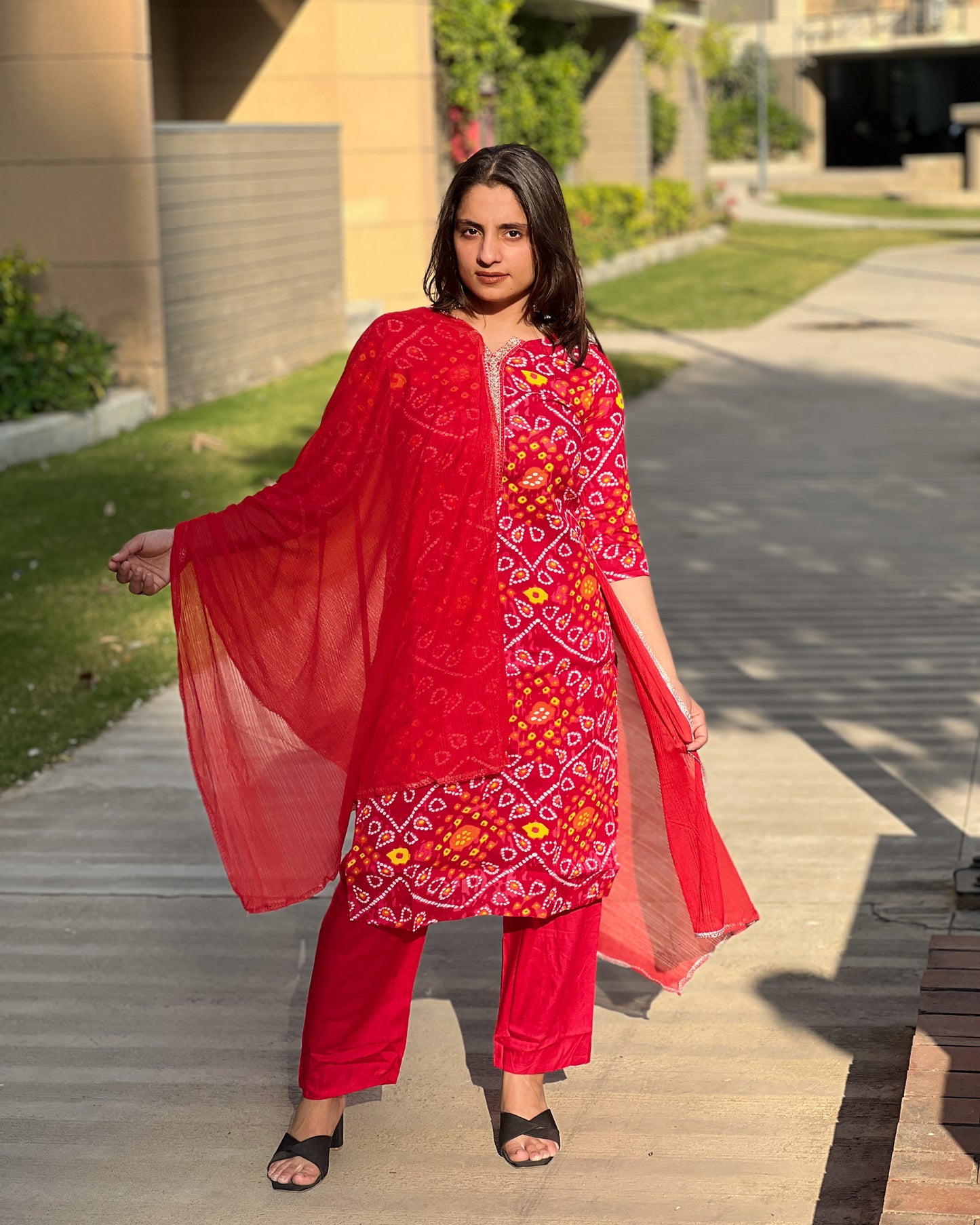Red Bandhej Print Rayon Kurti Set with Chiffon Dupatta & Pants